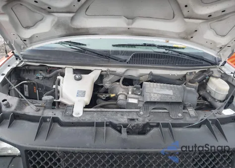 2017 Chevrolet Express 2500 Work Van from USA, damaged, VIN 1GCWGAFF3H1137866